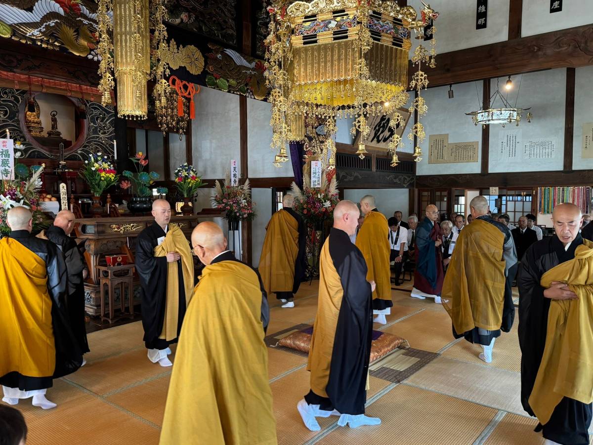 群馬県吾妻郡長野原町長野原73　雲林寺0279－82－2201