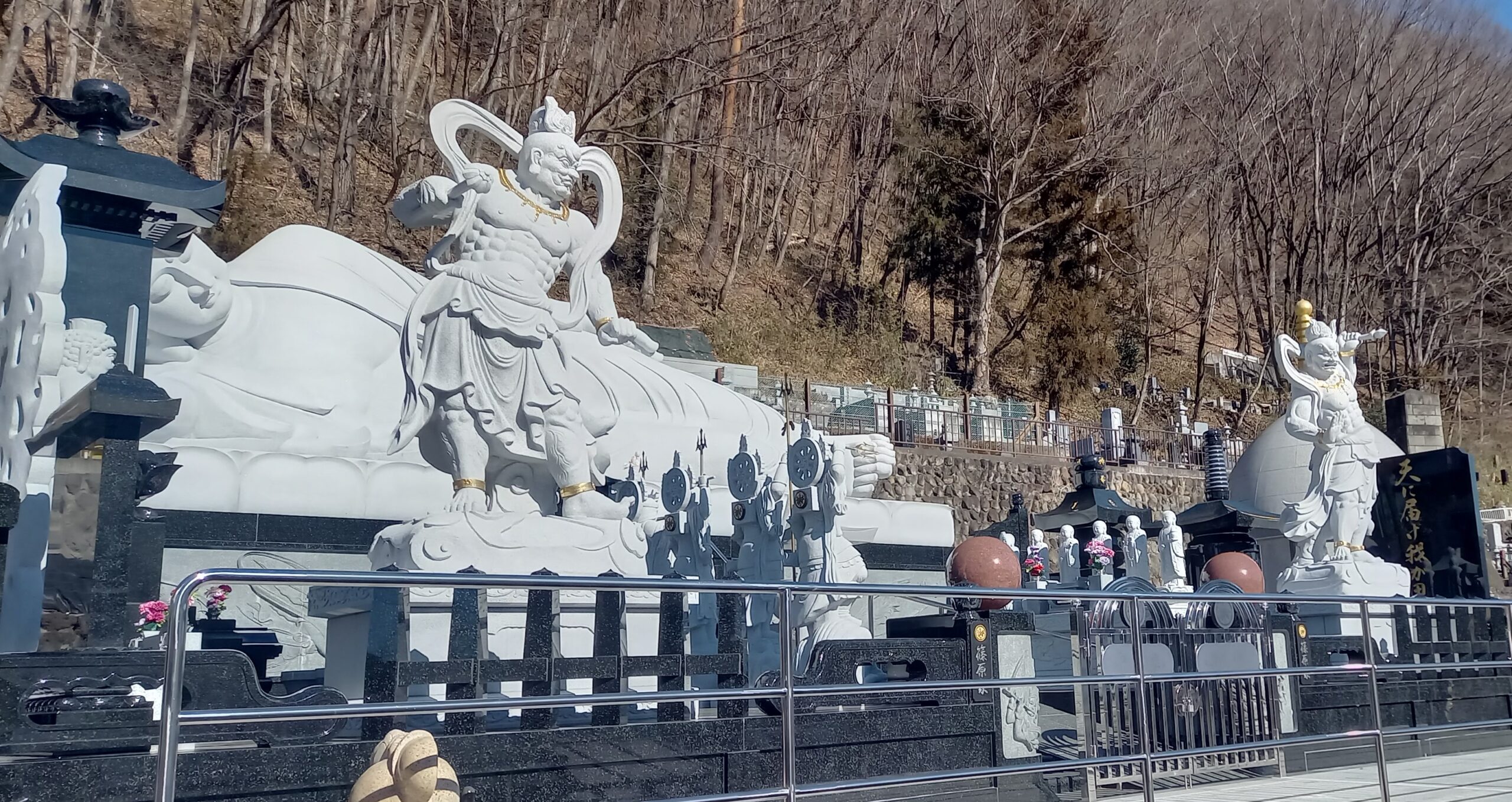 雲林寺0279－82－2201　群馬県吾妻郡長野原町長野原73